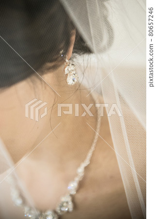 Bridal image photo showing the bride's décolletage 80657246