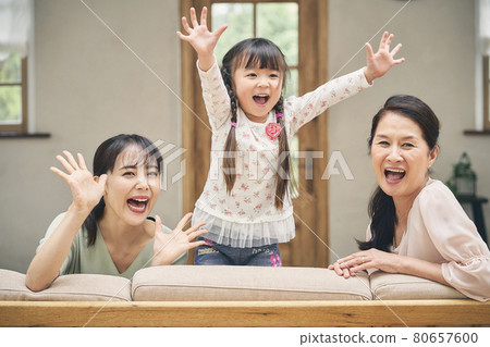 Family three generation women Family three generation women 80657600