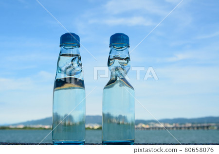 Blue sky and ramune (beautiful bubbles on marbles) Blue sky and ramune (beautiful bubbles on marbles) 80658076