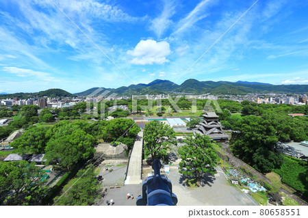 Udo turret and Kumamoto city seen from Kumamoto castle 80658551