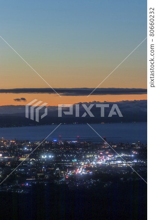 青森 從夜景到夜景青森市中心遠景 垂直 02 青森 從夜景到夜景青森市中心遠景 垂直 02 80660232