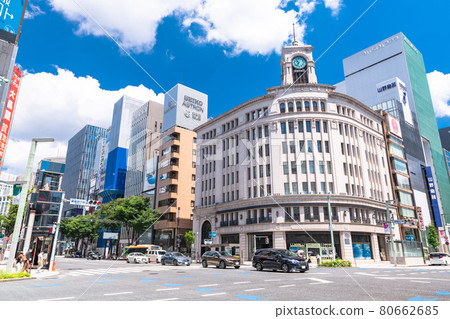 《Tokyo》 Ginza shopping district / cityscape 80662685