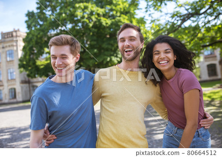 Three friends spending time together and senjoying their time 80664512