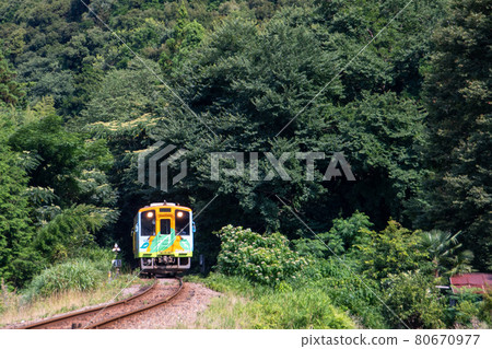 Tarumi Railway in summer Tarumi Railway in summer 80670977