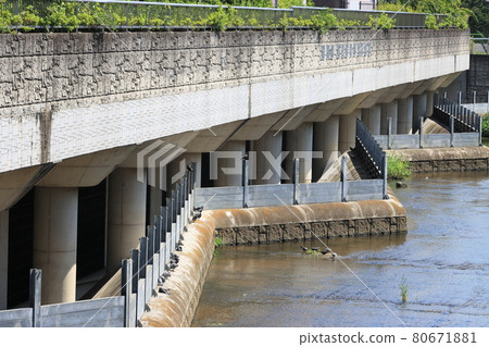 Shirako River Bikunibashi Downstream Reservoir Intake Water Flood Countermeasures Disaster Prevention Facility 80671881