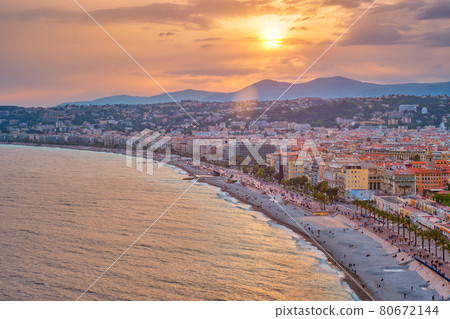Picturesque view of Nice, France on sunset 80672144