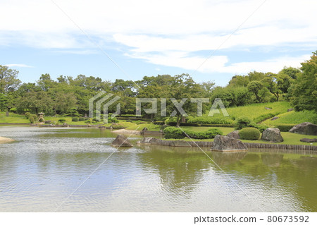 越谷能劇和日本庭園“Hanataen” 80673592