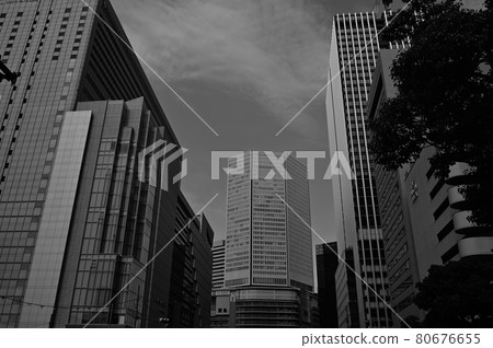 Osaka Station Central Exit Black-and-white Photo Carbon Osaka Station Central Exit Black-and-white Photo Carbon 80676655