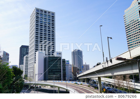 Akasaka Mitsuke Station and office building Akasaka Mitsuke Station and office building 80679266