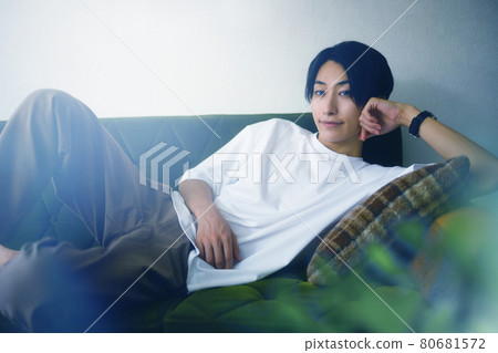 男人 男 男性 80681572
