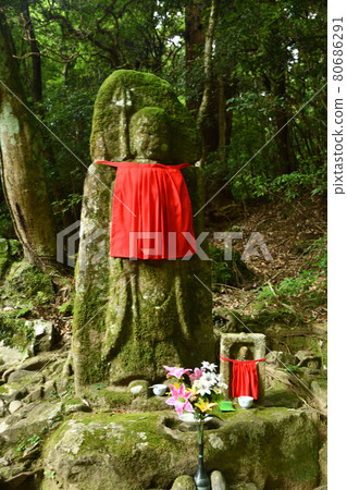 瀧坂路長地藏[奈良縣奈良市春日野町] 80686291