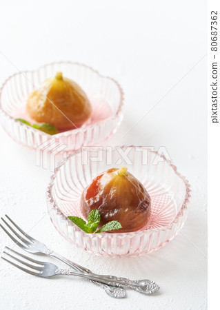 Compote of figs Compote of figs 80687362