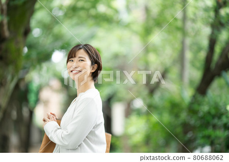 女性商業形象 80688062