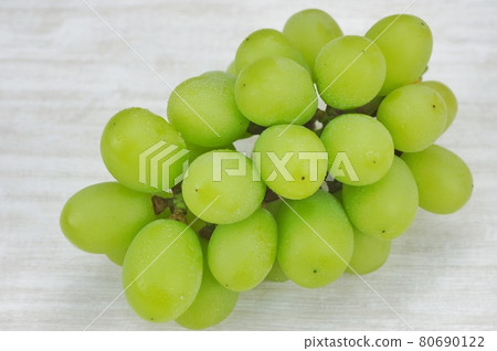 Shine Muscat Shine Muscat 80690122