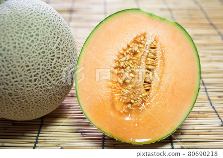 Hokkaido melon 80690218