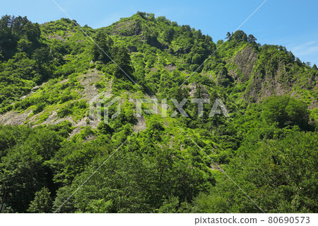 Midsummer Monolith Mountains-National Highway No. 252 Tagokura Rest Area, Tadami Town, Fukushima Prefecture Midsummer Monolith Mountains-National Highway No. 252 Tagokura Rest Area, Tadami Town, Fukushima Prefecture 80690573