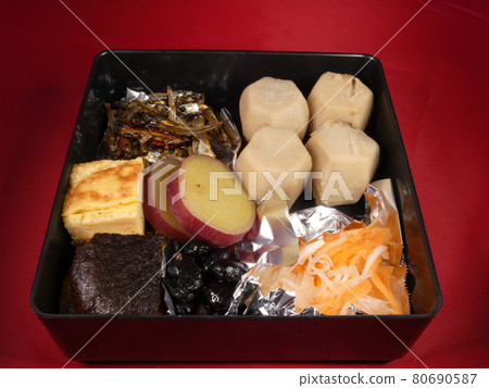Stay Home New Year dishes made for yourself Stay Home New Year dishes made for yourself 80690587