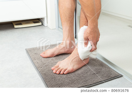 Bath mat and feet 80691676