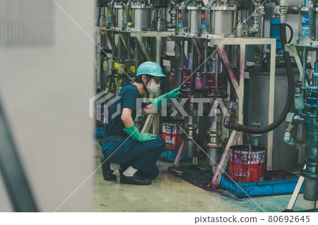 Newspaper printing factory 80692645