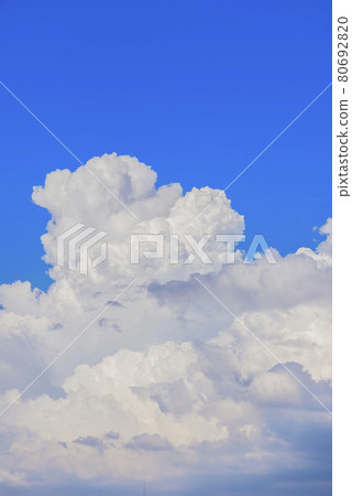 藍天，藍雲，晴空，藍天白雲，晴天，清爽 80692820