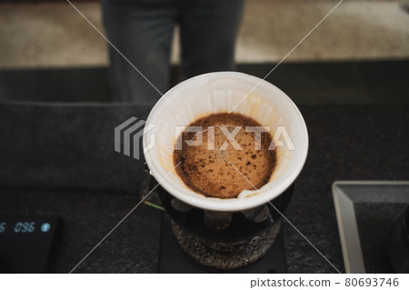 barista dripping coffee and slow coffee bar style barista dripping coffee and slow coffee bar style 80693746