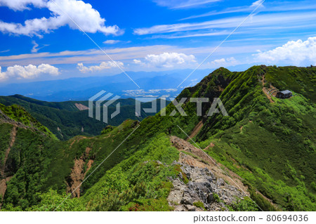 Minami Yatsugatake Road to the summit of Mt. 80694036