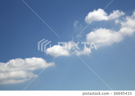 Cloud 80695433
