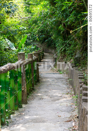 maokong mountain trail mucha taiwan taiwan taipei taipei 80695572