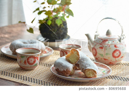 Taiwan donuts Taiwan donuts 80695688