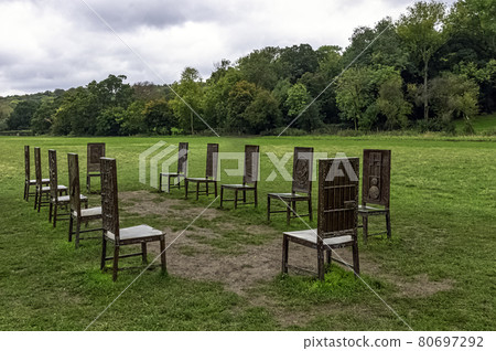 12 bronze chairs - Jurors artwork by Hew Locke in Runnymede, Surrey, United Kingdom 80697292