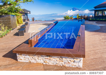 (Shizuoka Prefecture) Izu Panorama Park Beyond the Ao Terrace, Mt. Fuji in the summer (Shizuoka Prefecture) Izu Panorama Park Beyond the Ao Terrace, Mt. Fuji in the summer 80697307
