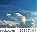 仲夏天空雲層 80697809