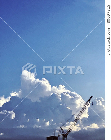 仲夏天空雲層 80697815