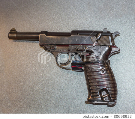 9 mm gun system Walter P-38 sample 1938 (Germany) 9 mm gun system Walter P-38 sample 1938 (Germany) 80698932
