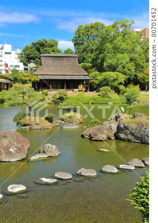 [熊本縣]天氣晴朗的水前寺上絕園 80701452
