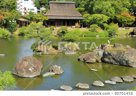 [Kumamoto Prefecture] Suizenji Jojuen in fine weather 80701458
