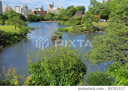 [Kumamoto Prefecture] Suizenji Jojuen in fine weather 80701517