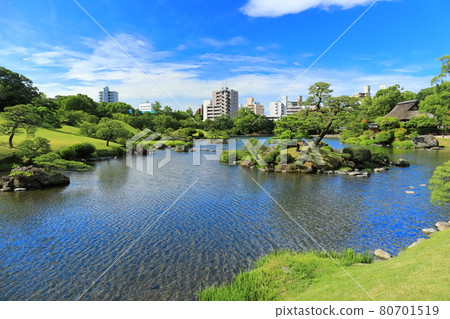 [Kumamoto Prefecture] Suizenji Jojuen in fine weather 80701519