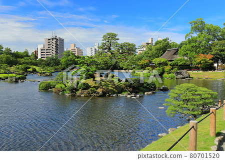 [Kumamoto Prefecture] Suizenji Jojuen in fine weather 80701520