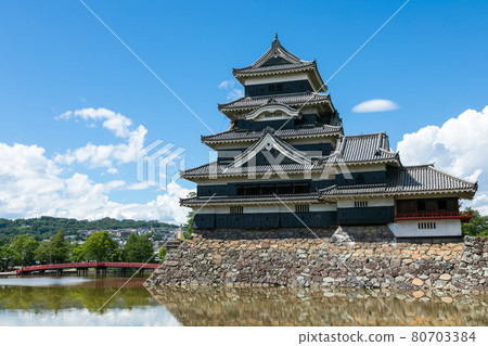 Matsumoto Castle in Matsumoto City, Nagano Prefecture 80703384