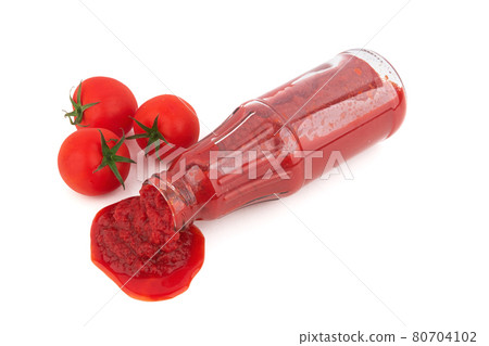 Bottle of tomato sauce Bottle of tomato sauce 80704102