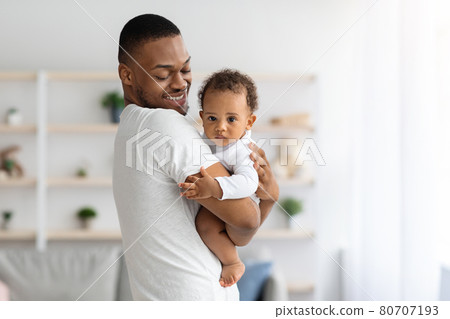 Happy Black Dad Spending Time At Home With His Cute Infant Baby Happy Black Dad Spending Time At Home With His Cute Infant Baby 80707193