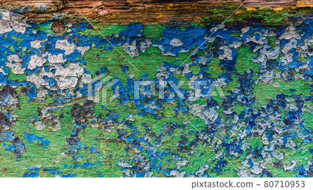 Closeup of paint stains on wooden board 80710953