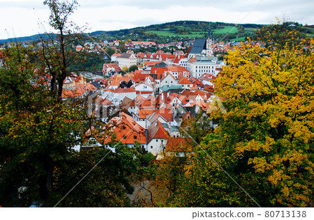 Czech Republic World Cultural Heritage Cesky Krumlov cityscape overlooking the Zametska Gardens Czech Republic World Cultural Heritage Cesky Krumlov cityscape overlooking the Zametska Gardens 80713138