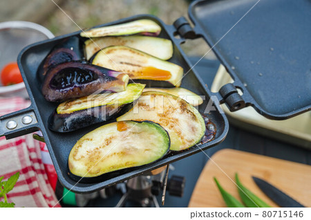 Eggplant steamed 80715146