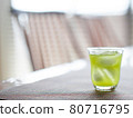Cold green tea 80716795