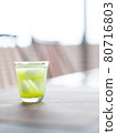 Cold green tea 80716803