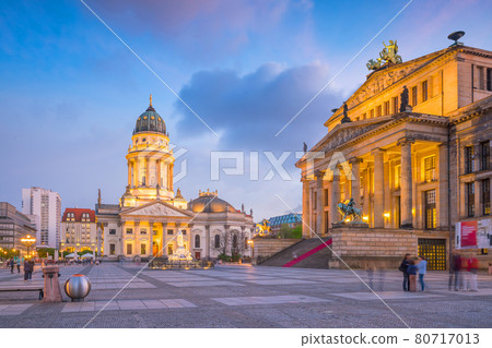 Panoramic view of famous Gendarmenmarkt square at sunset in Berlin Panoramic view of famous Gendarmenmarkt square at sunset in Berlin 80717013