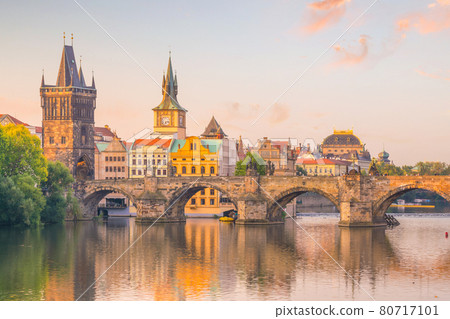 Famous iconic image of Charles bridge and Praguecity skyline 80717101