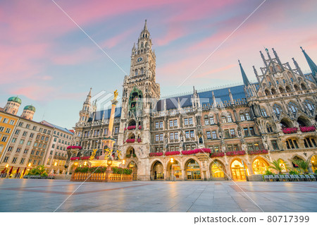 Munich skyline with  Marienplatz town hall 80717399